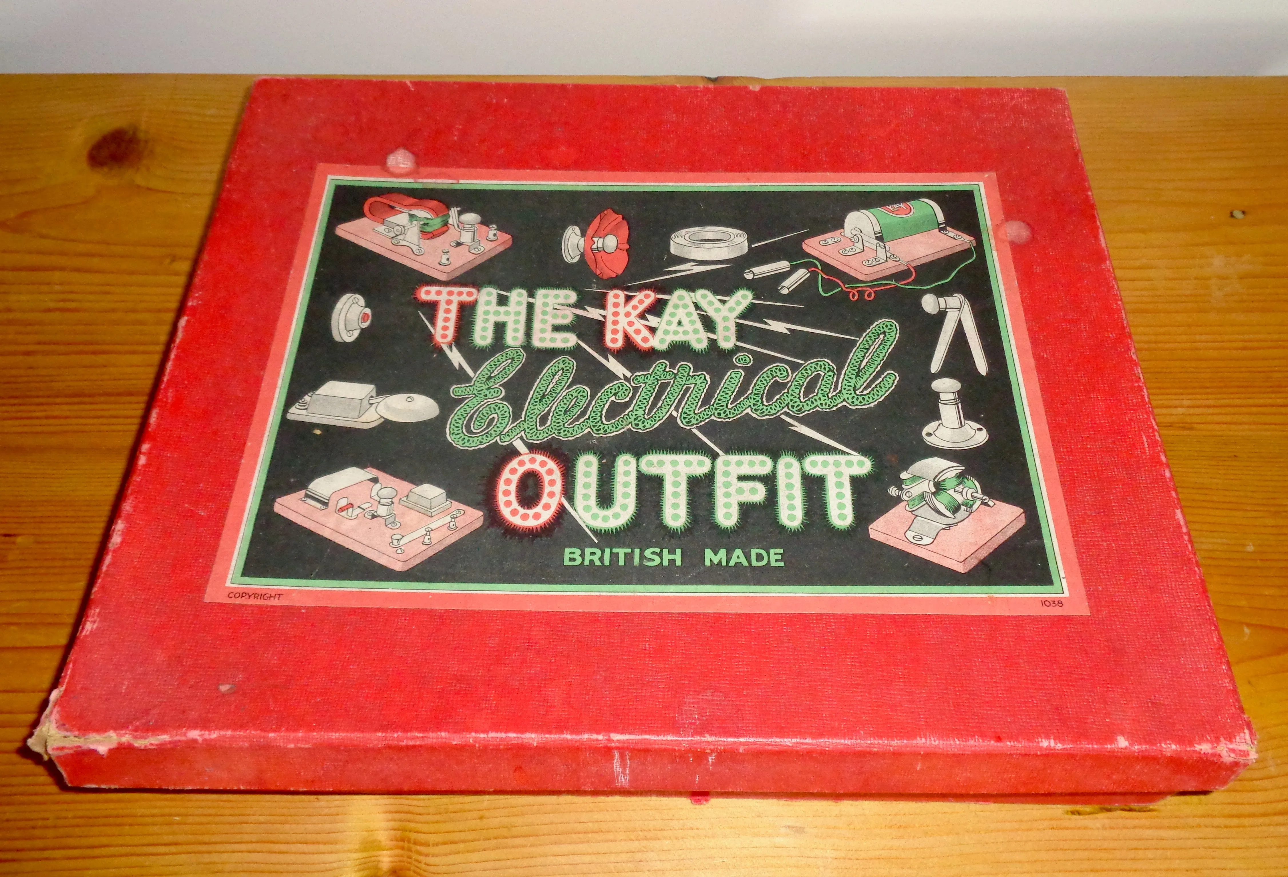 1920s The Kay Electrical Outfit Electronics Toy With Electric Motor / Induction Coil and Leads / Bulbs