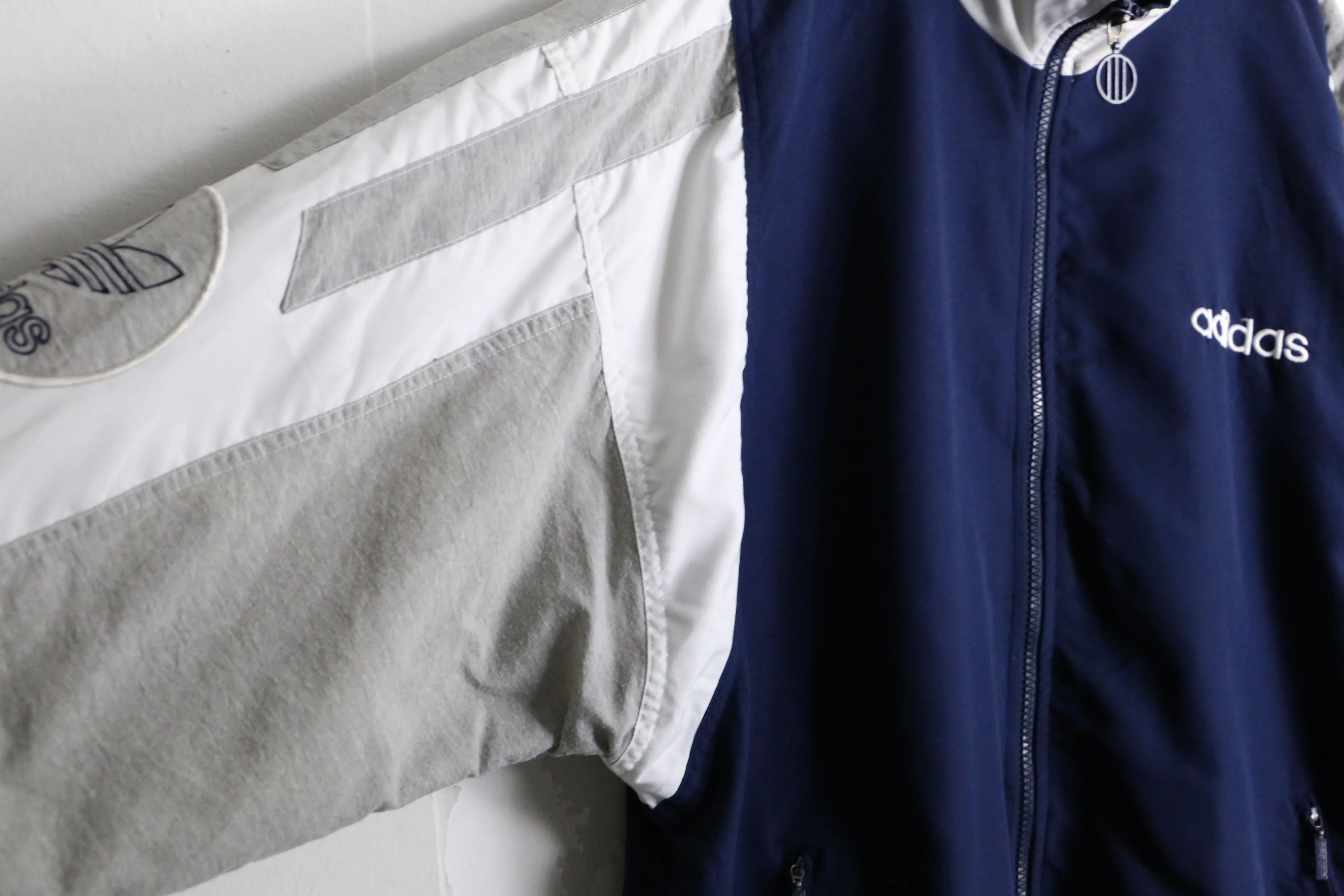 90's "adidas" navy × gray nylon track jacket