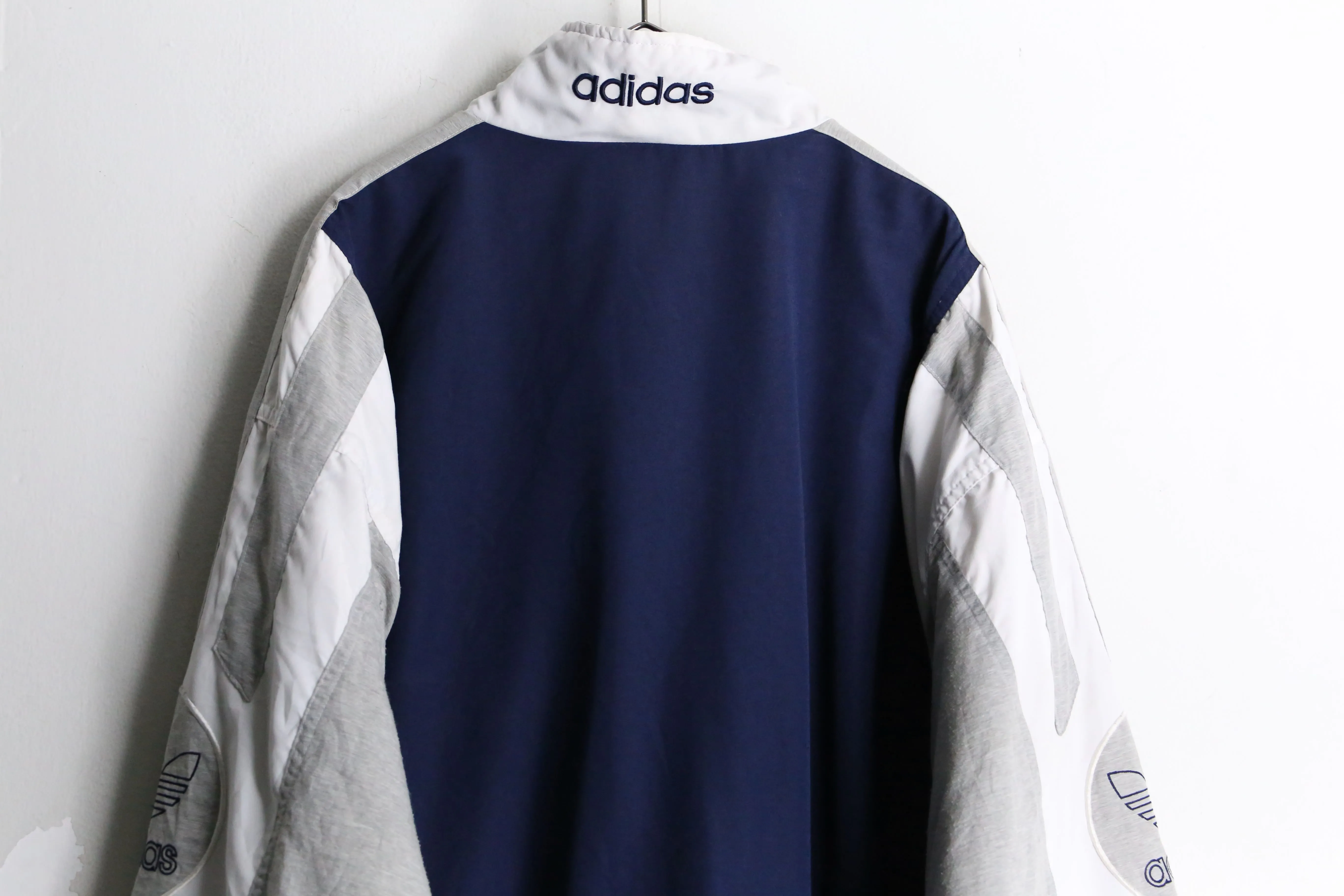 90's "adidas" navy × gray nylon track jacket