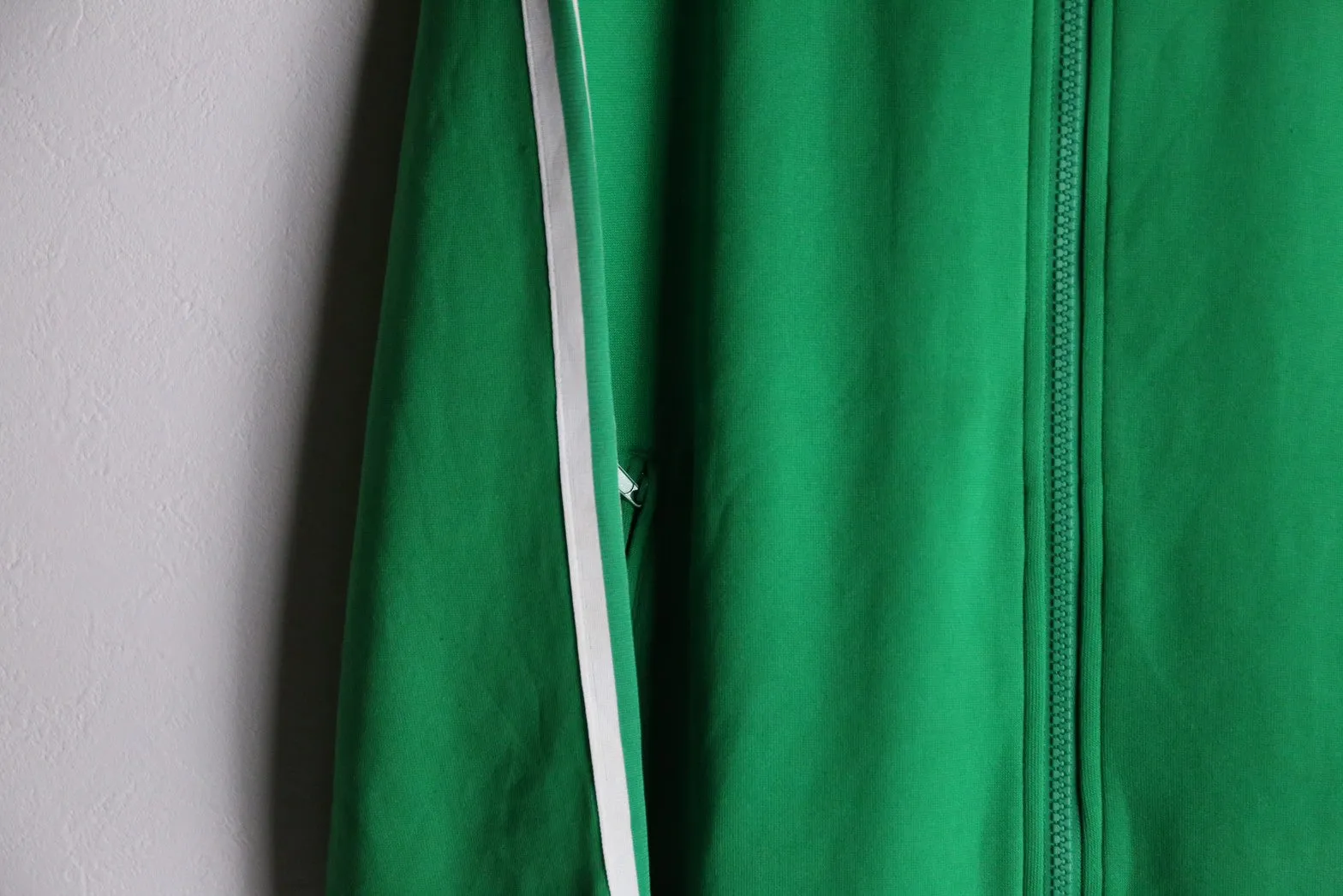 “adidas”greencolor hoodie track jacket