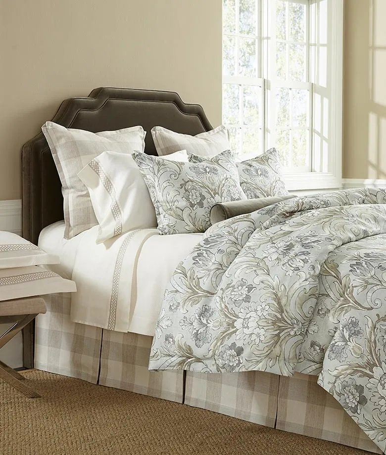 Avenfield Sandstone Bedding by Legacy Home