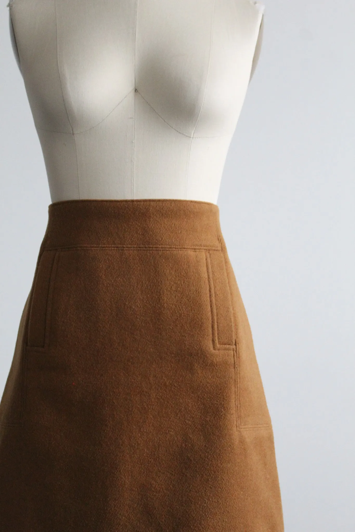 chestnut wool mini skirt