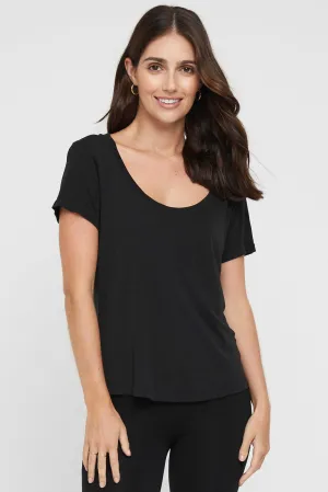 Classic Scoop Neck - Black