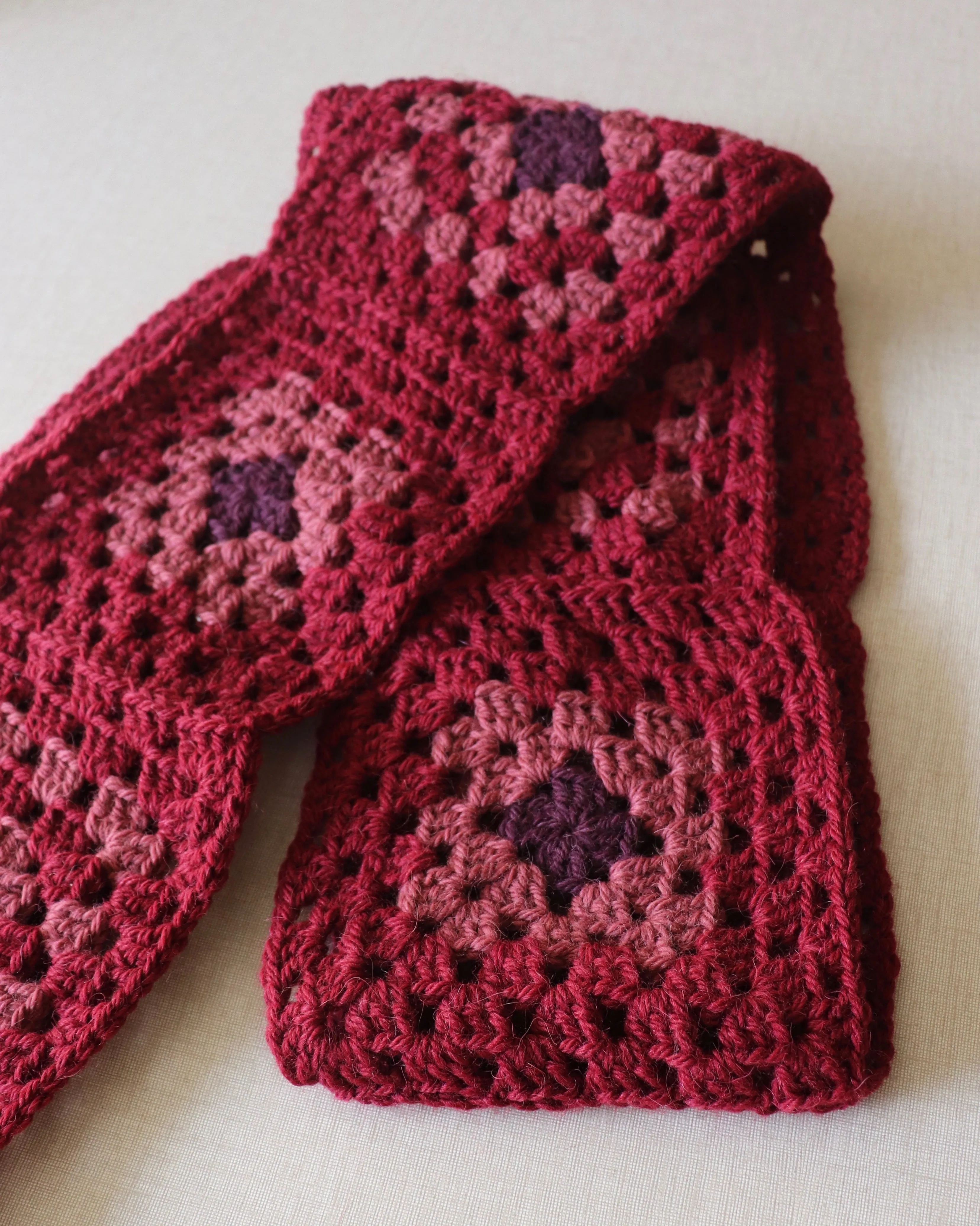 EARLYMADE Hand-knitted Granny Squares Scarf — BURGUNDY/ROSE/PURPLE — UNIQUE — LAST PIECE