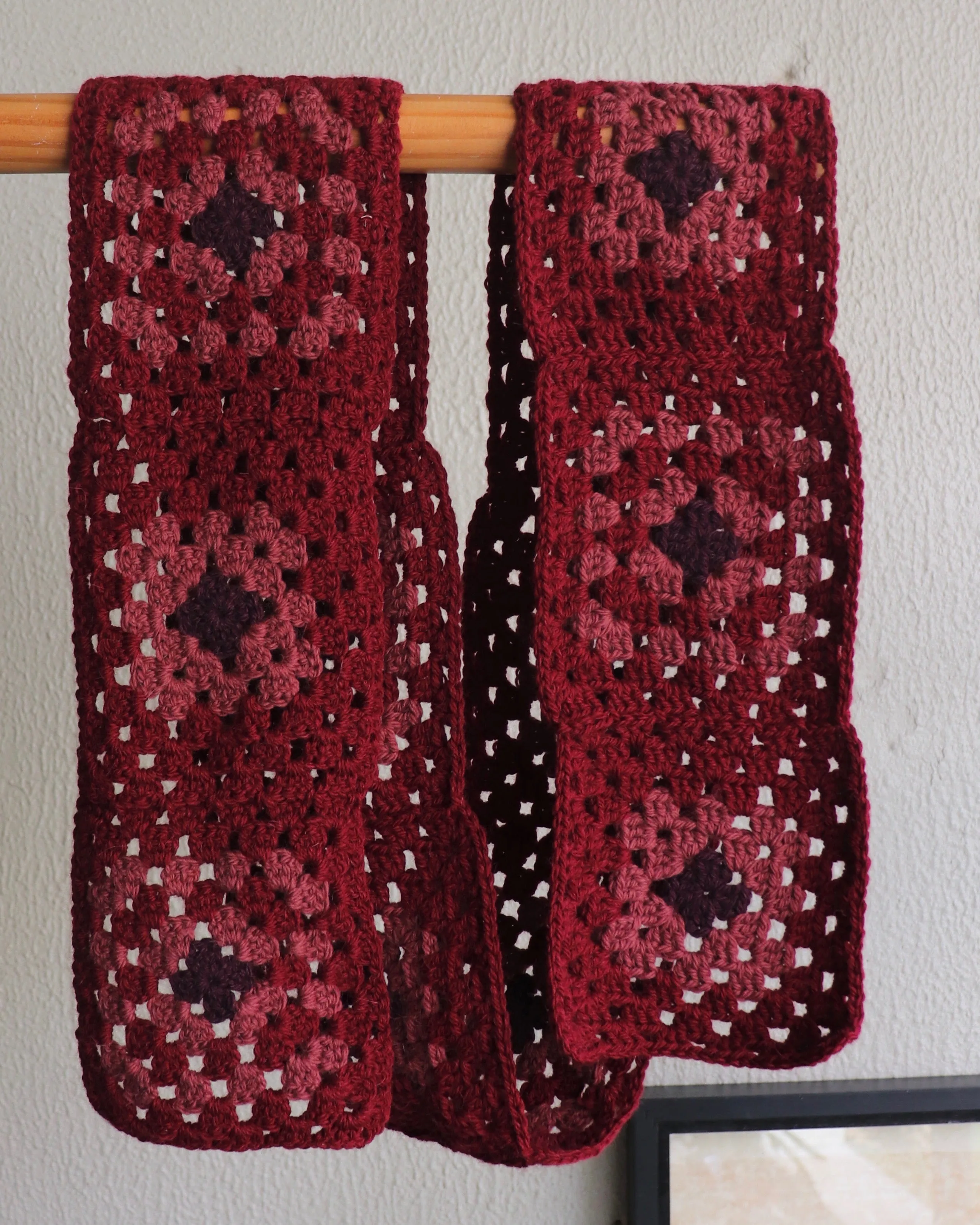 EARLYMADE Hand-knitted Granny Squares Scarf — BURGUNDY/ROSE/PURPLE — UNIQUE — LAST PIECE