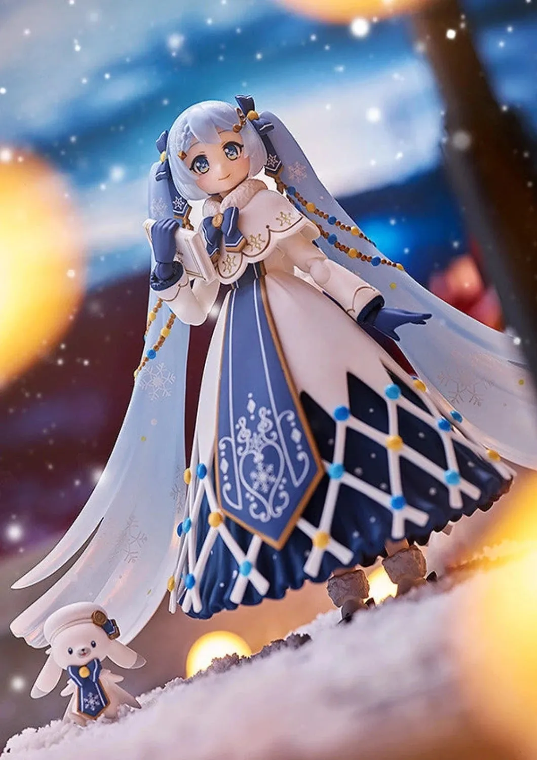 GOOD SMILE FIGMA SNOW MIKU GLOWING SNOW VERSION M06729