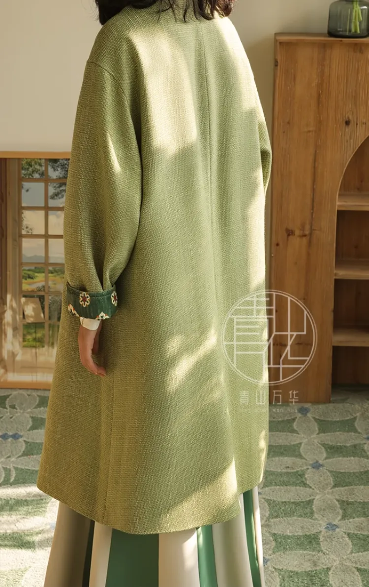 (Presale) Zao Qiu 早秋 Early Autumn Modernized Tang Double Lined Pi Ao Coat