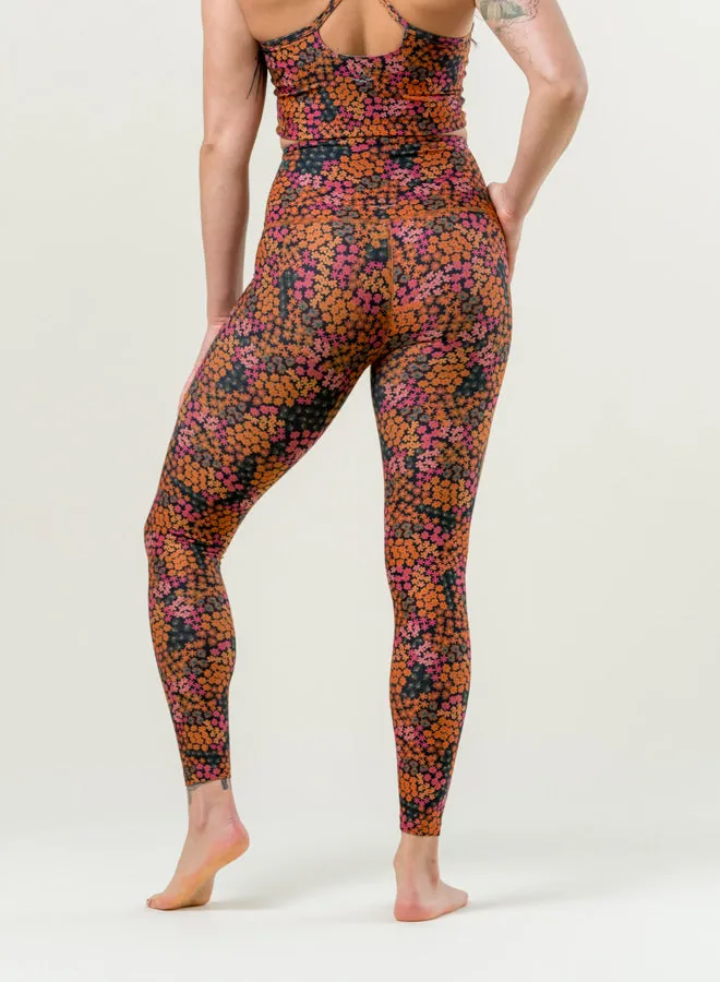 Softmark Caught in the Midi High Waisted Legging - Softmark Meadow