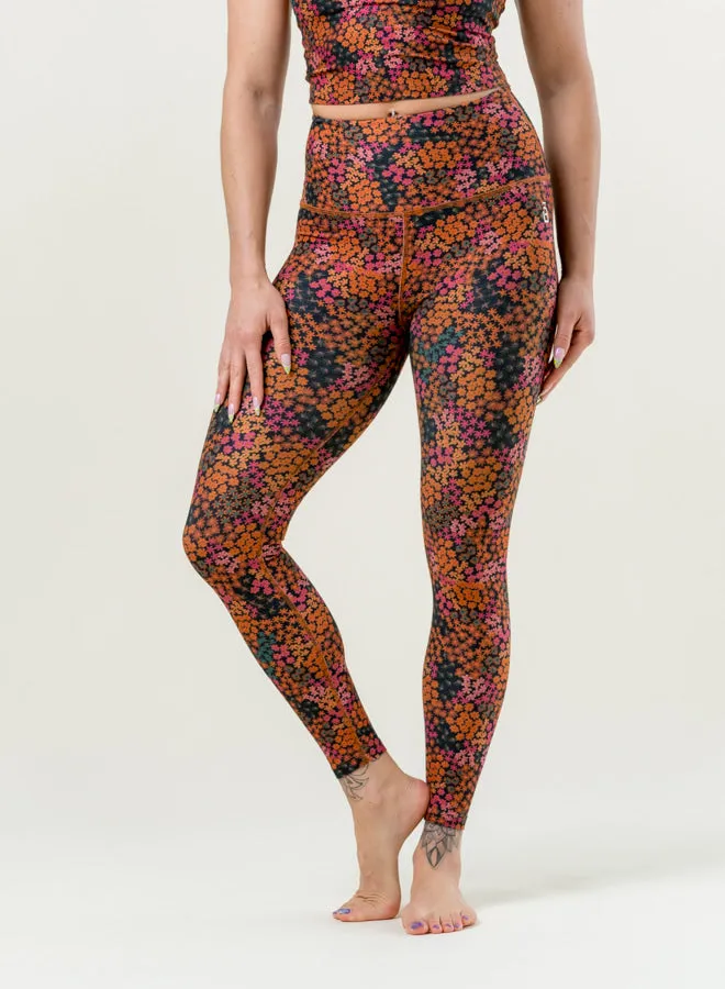 Softmark Caught in the Midi High Waisted Legging - Softmark Meadow