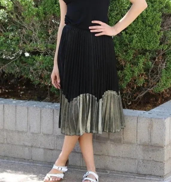 Two Tone Metallic Pleated Skirt